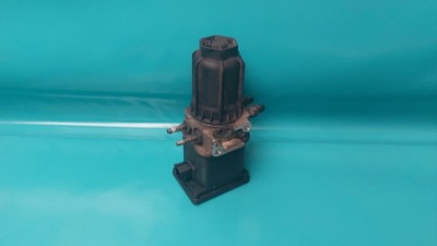 Mercedes actros mp4 насос дозатор adblue jedna штекер фото №1