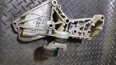 Кронштейн кронштейн генератора 1.5 dci clio iv 8200669494 фото №1