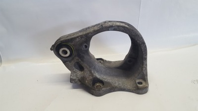 Volvo v40 2,0d опора полуось оригинальный номер 31480220 фото №1