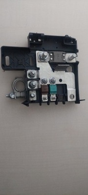 Клема плюсова запобіжники fiat 500x jeep renegade 00519786100 фото №1