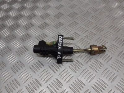 Помпа сцепления toyota corolla e12 1.4 vvti фото №1