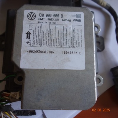 Модуль датчик подушка безпеки volkswagen vw 1c0909605b фото №1