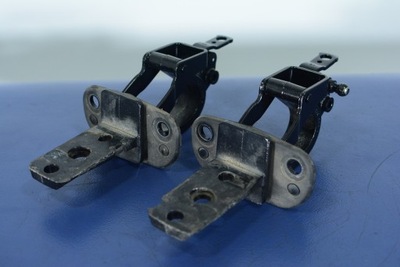 Volvo v70 iii петли задний крышки 31298103 фото №1