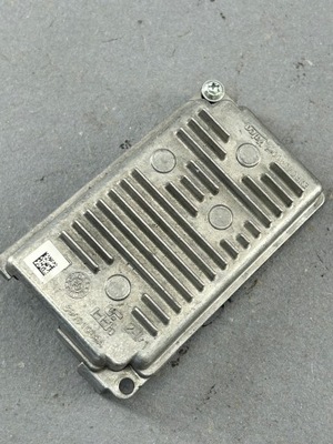 Перетворювач модуль led peugeot оригінальний номер 89091039a фото №1