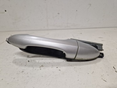 Ручка двері лівий задня mazda tribute 2.0 b 16v 00-07 124km фото №1