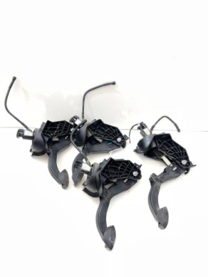 Педаль сцепления помпа peugeot expert citroen jumpy proace iii 3 9817949480 фото №1