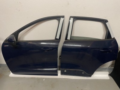 Escape kuga mk3 дверь левая blazer blue фото №1