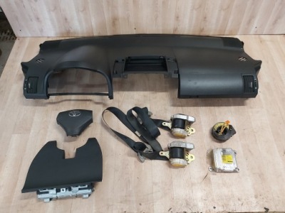 Toyota corolla verso ii приборная панель air bag подушка pas фото №1