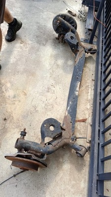 Балка підвіска задня suzuki sx4 гальмівні диски фото №1