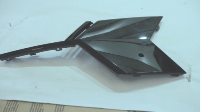 Решітка бампера electric megane v etech лівий перед фото №1