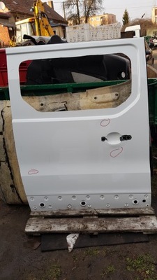 Renault trafic iii vivaro ii 2014- дверь сдвижные правое фото №1