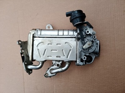 Mercedes w213 радиатор выхлопных газов egr a6541407600 фото №1