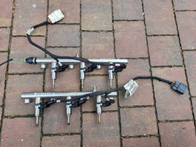 Форсунки молдинг упорскування maserati quattroporte vi 3.0b фото №1