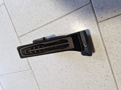 BMW G30 G31 G05 G11 PEDAL GAZY M PAQUETE 6871053  