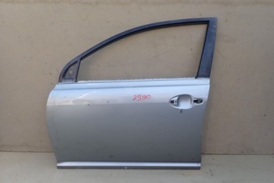 Двері ліва передні перед toyota avensis t25 03-08 фото №1