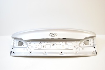 Hyundai i40 крышка багажника задняя фото №1