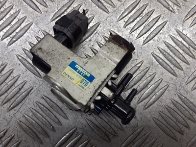 Клапан вакууму mazda 5 2.0 cd 139700-0700 фото №1