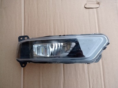 Правий протитуманна фара man tgx 3 tg3 новий model оригінал фото №1