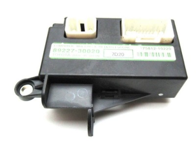 Модуль lexus is 89227-30020 блок управления фото №1