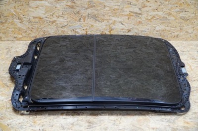 Панорама люк шторка 06702661380 maserati levante trofeo 19- фото №1