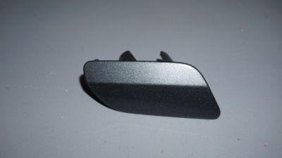 Vw t6 заглушка розпилювача права 7e5955110a фото №1