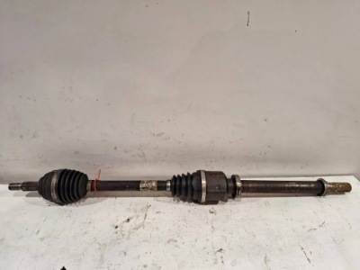 Приводной вал правая 8200499586 renault clio 3 modus 1.5 dci фото №1