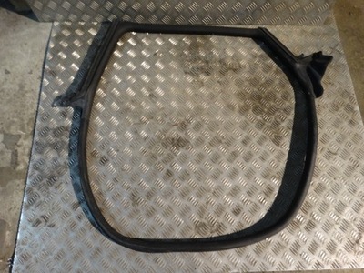 Прокладка рами двері задня ліва audi e-tron gt 1 фото №1