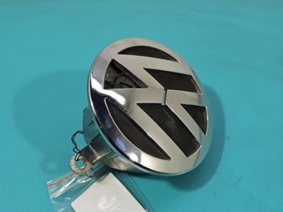 Эмблема ручка крышки задняя vw phaeton 3d5827601a фото №1