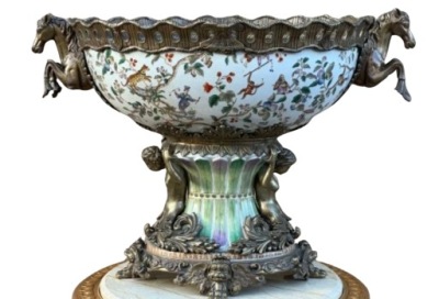 WAZA MISA Z KOŃMI AMFORA PORCELANA Z BRĄZEM SYGNOWANA