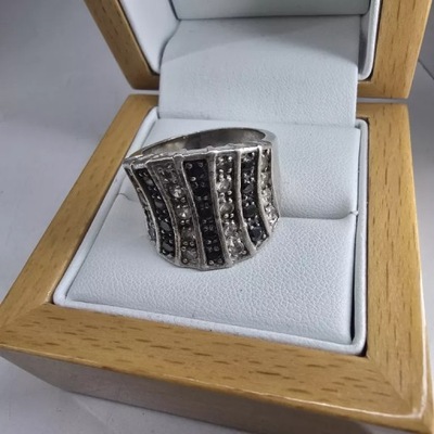 SREBRNY PIERŚCIONEK 13,91G
