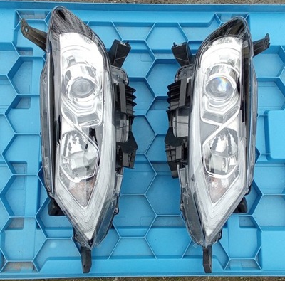 ŽIBINTAS PRIEKINĖ FULL LED KAIRĖ DEŠINIOJI NISSAN PULSAR C13 