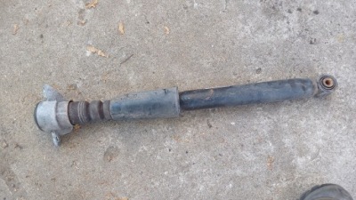 Audi q5 8r0 амортизатор задняя задний 8r0513035e фото №1