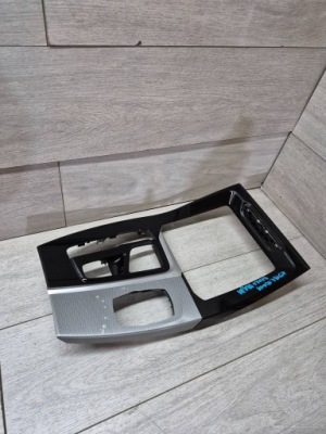 15491. bmw x3 g01 рамка тяга перемикання передач 8071035 фото №1