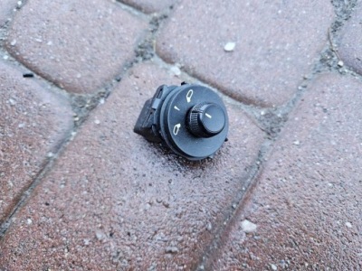 Перемикач дзеркал sterowa proace city berlingo combo e rifter 96673722zd фото №1