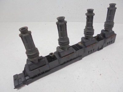 Opel agila a катушка зажигания 0221503015 1,2 16v фото №1