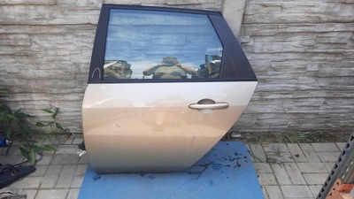 Дверь левый задняя nissan primera p12 kombi 04r фото №1