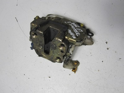 Замок двері передній лівий nissan terrano ii 97r фото №1