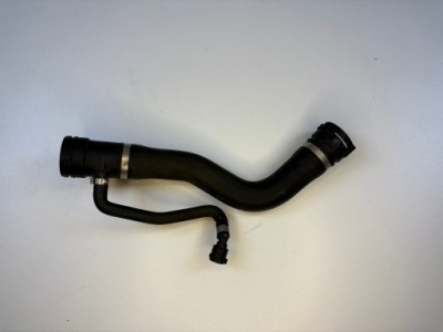 Bmw f20 f30 f36 труба шланг патрубок води 320i 328i 7596837 фото №1
