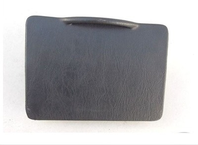 Pontiac vibe / matrix 1.8 2006r - бардачок малий фото №1