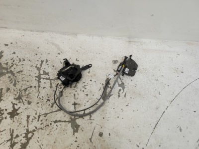 Замок доводчик кришки багажника задня bmw iii 3 gt f34 фото №1