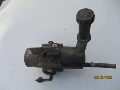 Peugeot 5008 i 2012r 1.6 ehdi -насос усилителя фото №1