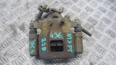 Mitsubishi outlander iii суппорт правый задняя 13-17 фото №1