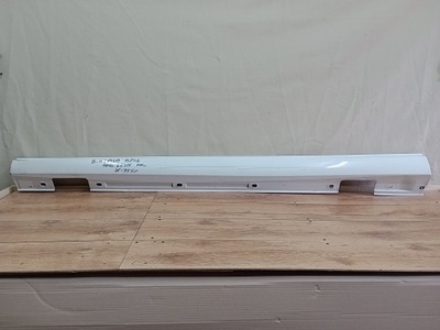 Mercedes b-klasa a246 молдинг поріг поріг лівий фото №1