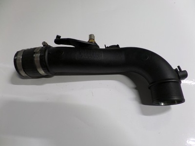 Toyota corolla verso ii 2.2 d4d труба воздуха фото №1