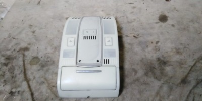 Audi a6 c6 лампа стельовий 4f0947135h oryg фото №1