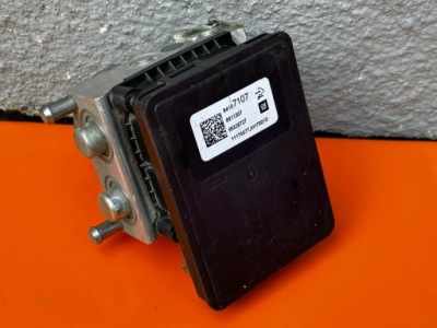 Opelinsignia a 84107107 блок керування насос abs оригінал фото №1