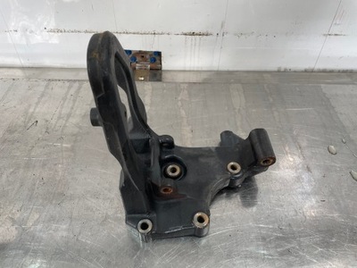 Кронштейн кронштейн кронштейн генератора scania r 1940618 фото №1