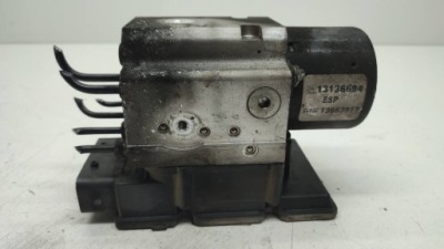 Насос abs 13136694 opel signum vectra c eu фото №1