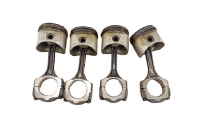 Renault clio 1.4 16v k4jg780 k4jg поршень поршні фото №1