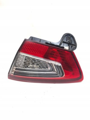 FARO DERECHA PARTE TRASERA 13A602 FORD MONDEO  